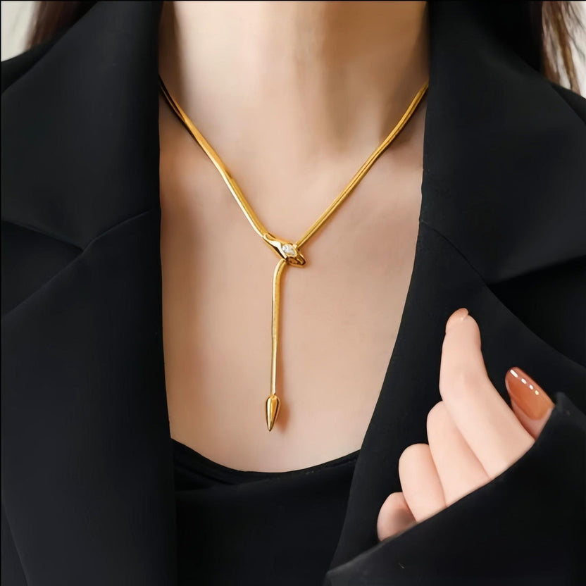 14K Gold Snake Diamond Collarbone Necklace