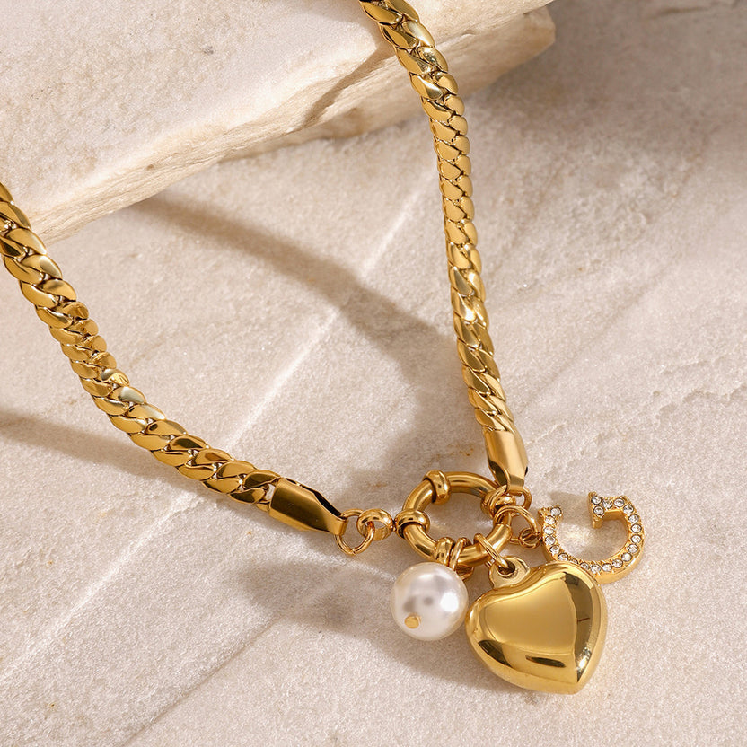 Diamond Heart Pendant Necklace – Letter Clavicle Chain